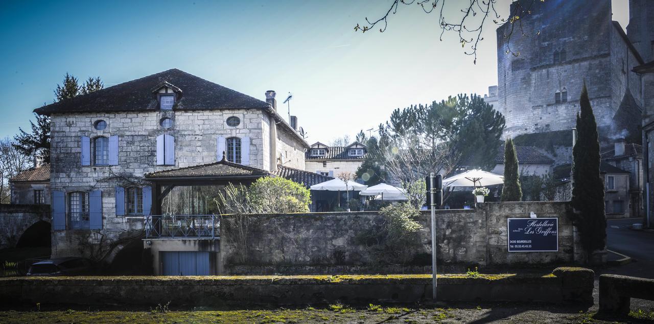 Hostellerie Les Griffons Bourdeilles Esterno foto